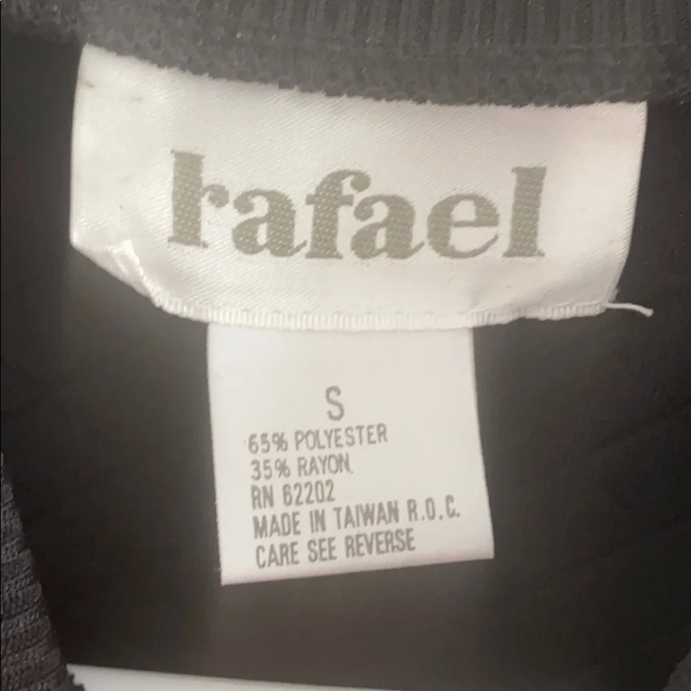 NWT RAFAEL women’s black gray small long sleeve top clasp accent Grandma retro